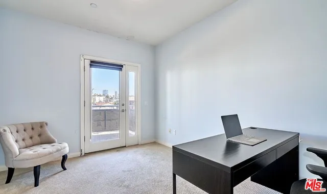 $3,200 | 1025 Dewey Avenue, Unit 403, Los Angeles, CA 90006
