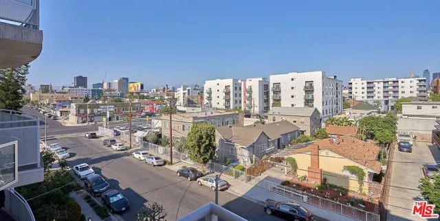 $3,200 | 1025 Dewey Avenue, Unit 403, Los Angeles, CA 90006