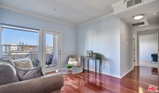 $3,200 | 1025 Dewey Avenue, Unit 403, Los Angeles, CA 90006