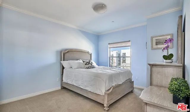 $3,200 | 1025 Dewey Avenue, Unit 403, Los Angeles, CA 90006