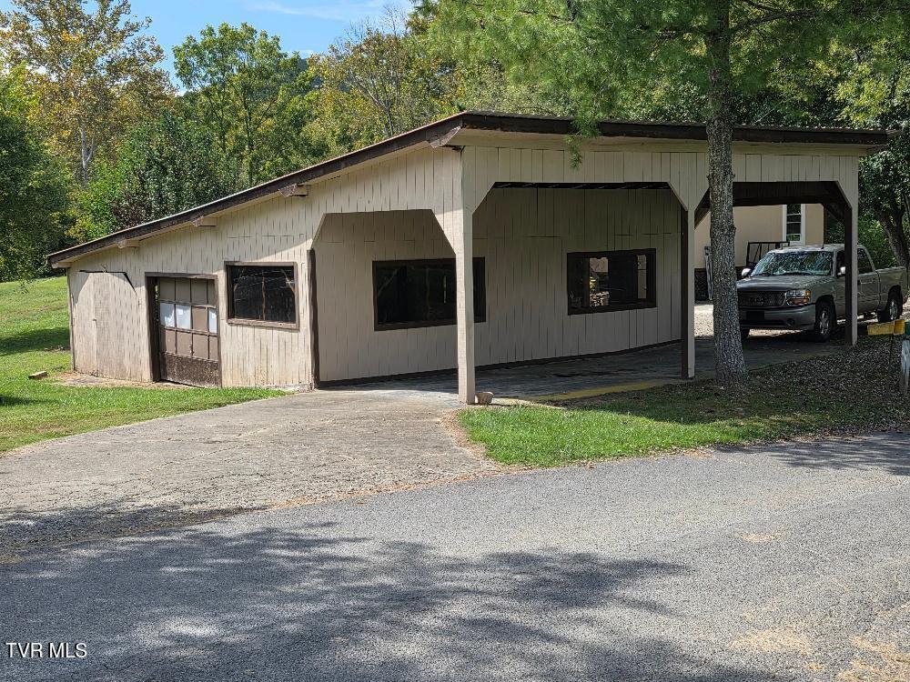 102 Clicktown Road Church Hill, TN 37642 - Photo 14 of 20 clicktown carport and garage