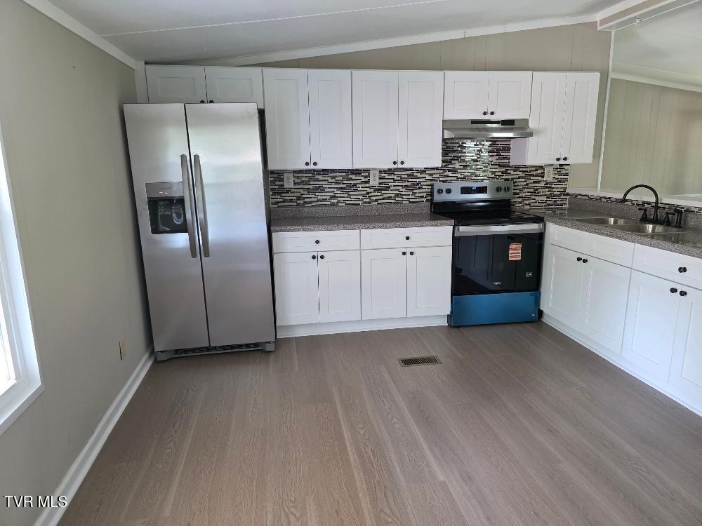 102 Clicktown Road Church Hill, TN 37642 - Photo 3 of 20 clicktown kitchen 2