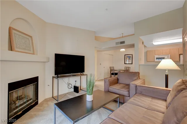 $2,100 | Undisclosed Address, Henderson, NV 89052