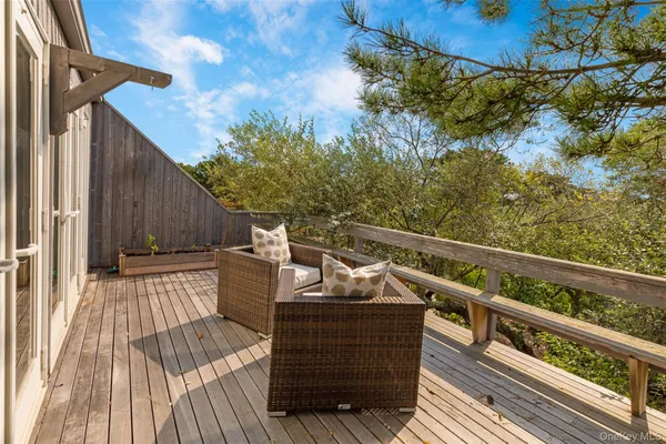 $6,100,000 | 49 Gilberts Path, Amagansett, NY 11930
