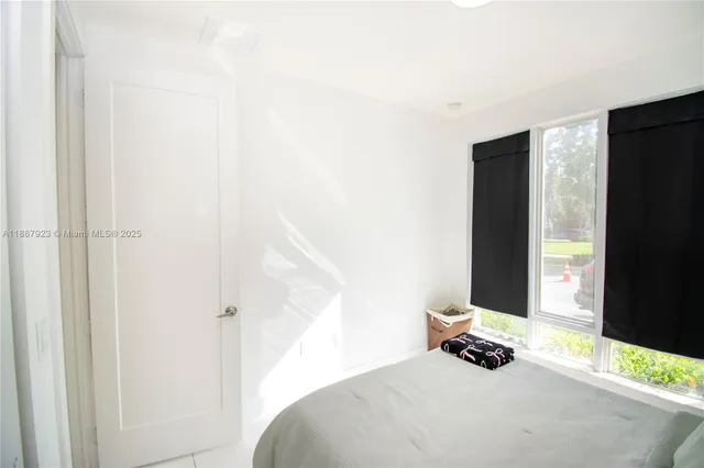 $4,950 | 6320 North W 104th Path, Unit 6320, Doral, FL 33178