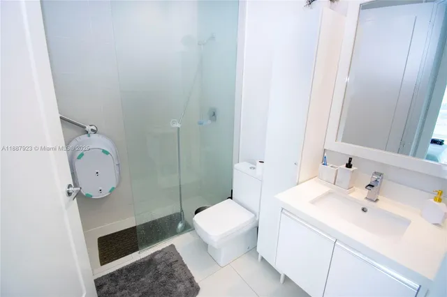 $4,950 | 6320 North W 104th Path, Unit 6320, Doral, FL 33178