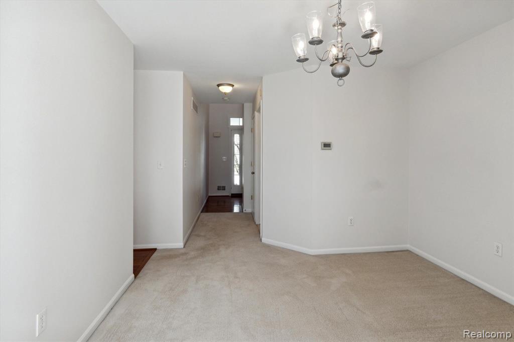 49055 Hawksburry Road Canton, MI 48188 - Photo 7 of 37 Gallery Image 7
