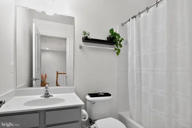 $3,200 | 11752 Dawkins Ridge Lane, Bristow, VA 20136