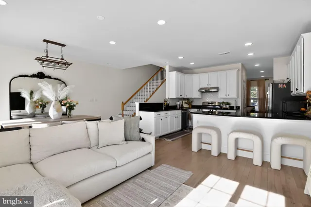 $3,200 | 11752 Dawkins Ridge Lane, Bristow, VA 20136