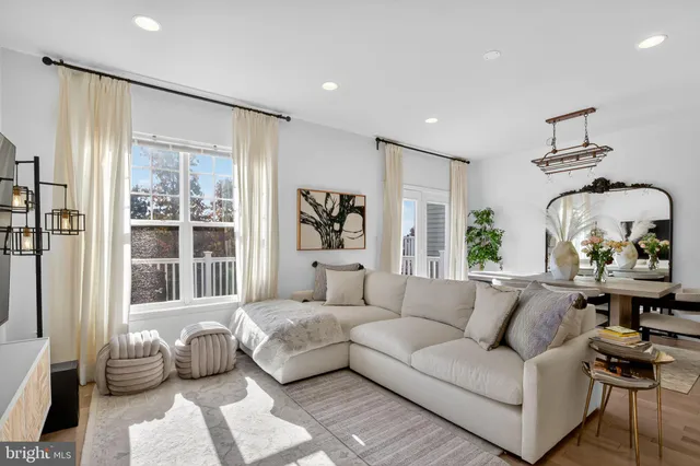 $3,200 | 11752 Dawkins Ridge Lane, Bristow, VA 20136