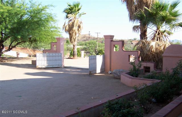 893 Via Savalza Rio Rico, AZ 85648 - Photo 16 of 17