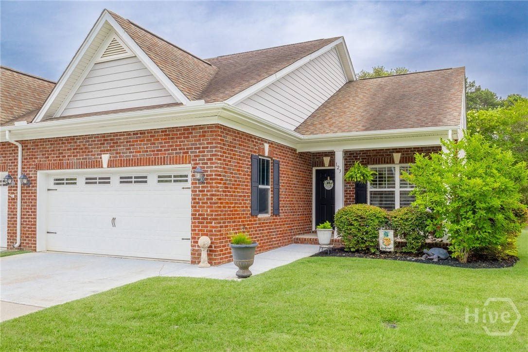 123 Regency Circle Pooler, GA 31322 - Photo 2 of 35