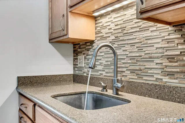 a close view of sink