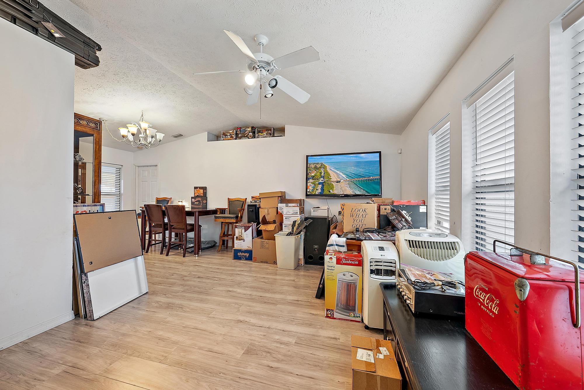 622 Southwest Hogan Street Port St. Lucie, FL 34983 - Photo 5 of 15 Family Room