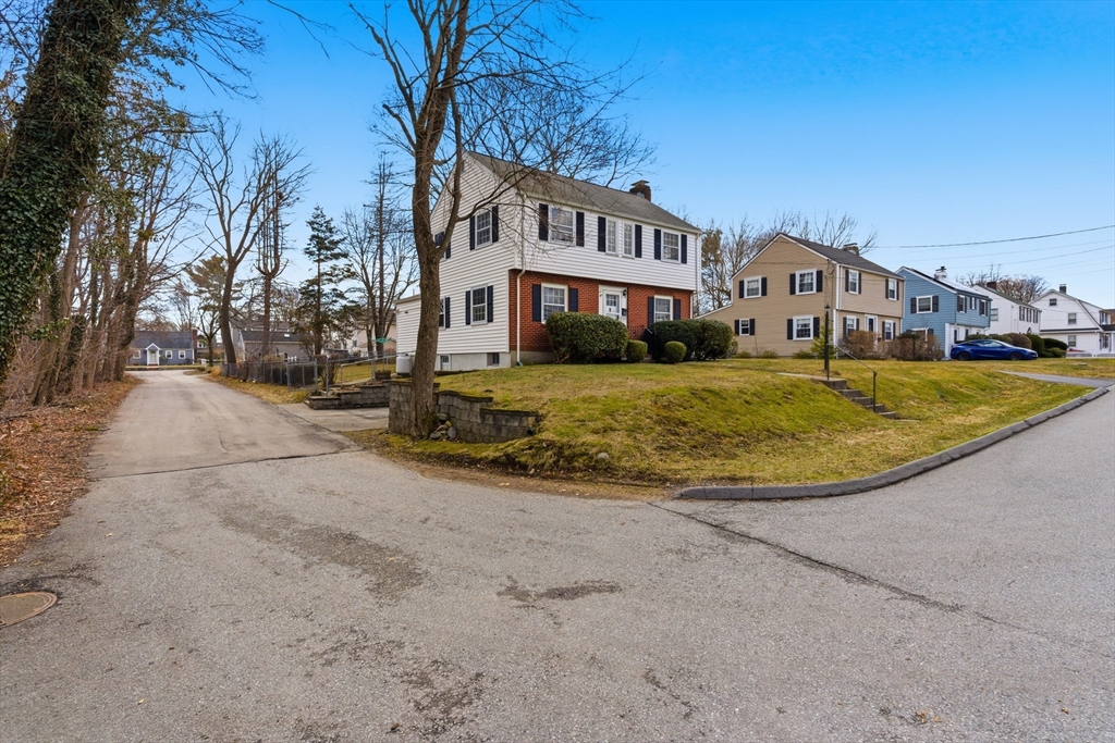 27 Valentine Road Framingham, MA 01702 - Photo 1 of 42 Gallery Image 1
