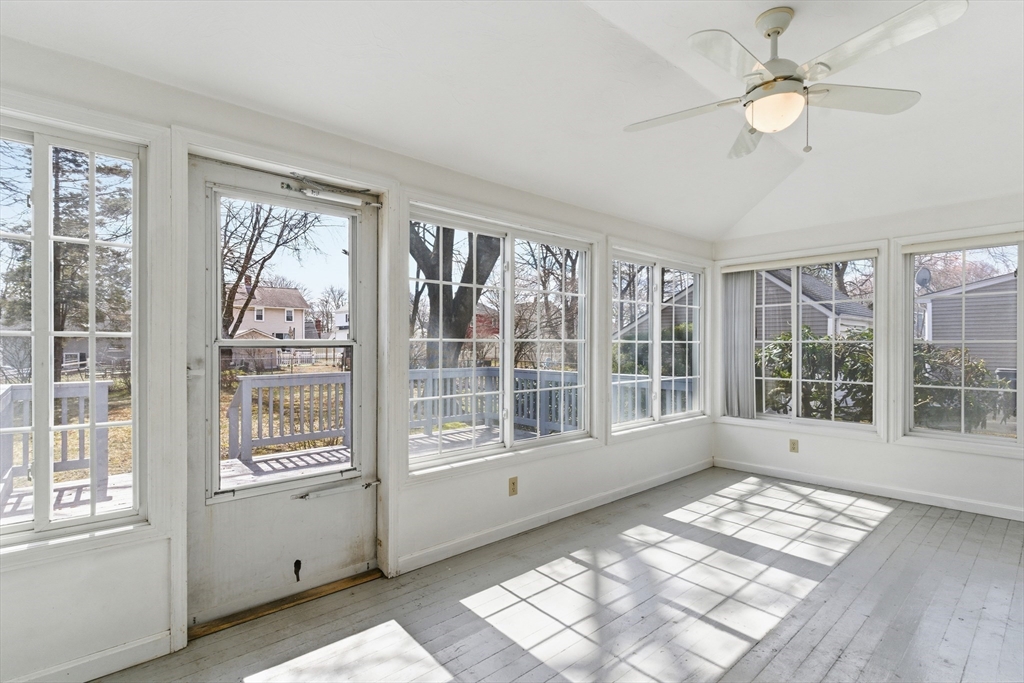 27 Valentine Road Framingham, MA 01702 - Photo 18 of 42 Gallery Image 18