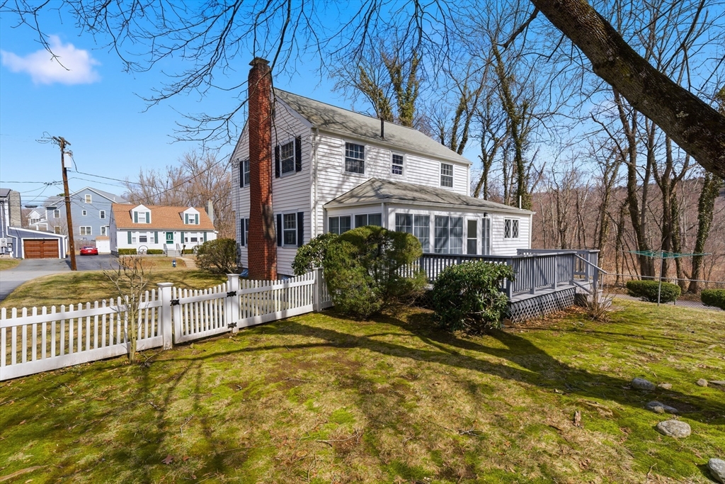 27 Valentine Road Framingham, MA 01702 - Photo 29 of 42 Gallery Image 29