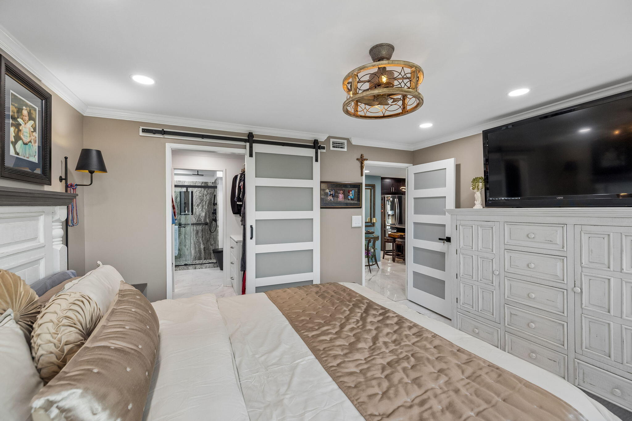 1131 Stringers Ridge Road, Unit 5D Chattanooga, TN 37405 - Photo 18 of 62 Primary Bedroom