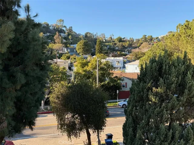 $2,700 | 1826 Silver Lake Boulevard, Unit B, Los Angeles, CA 90026