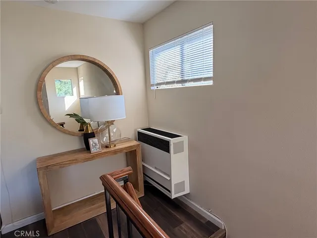 $2,700 | 1826 Silver Lake Boulevard, Unit B, Los Angeles, CA 90026