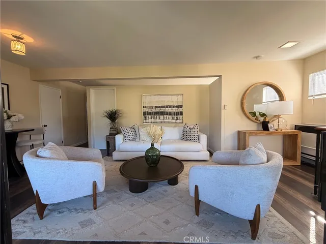 $2,700 | 1826 Silver Lake Boulevard, Unit B, Los Angeles, CA 90026