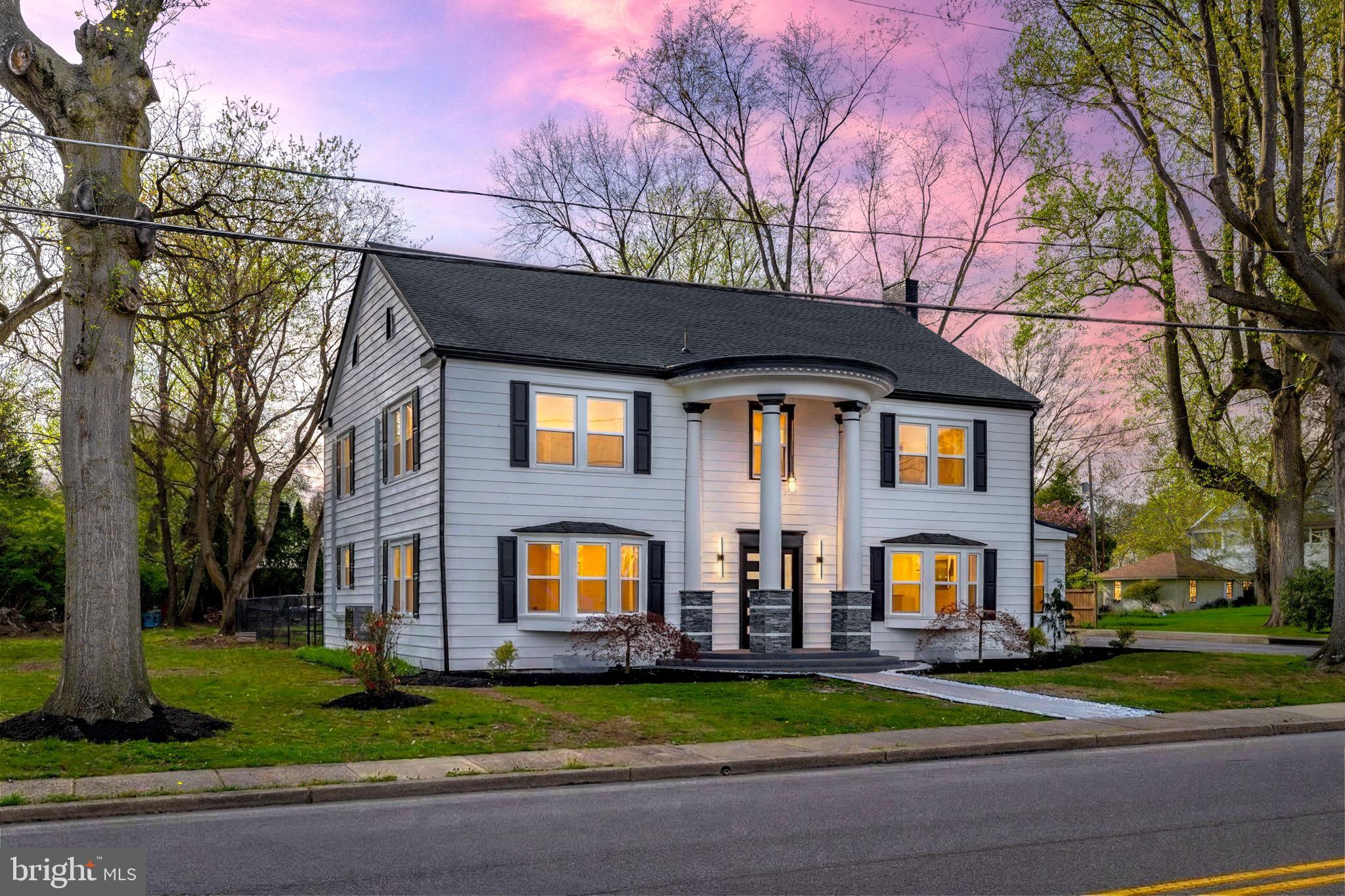 98 Broad Street Selinsgrove, PA 17870 - Photo 2 of 60 Front