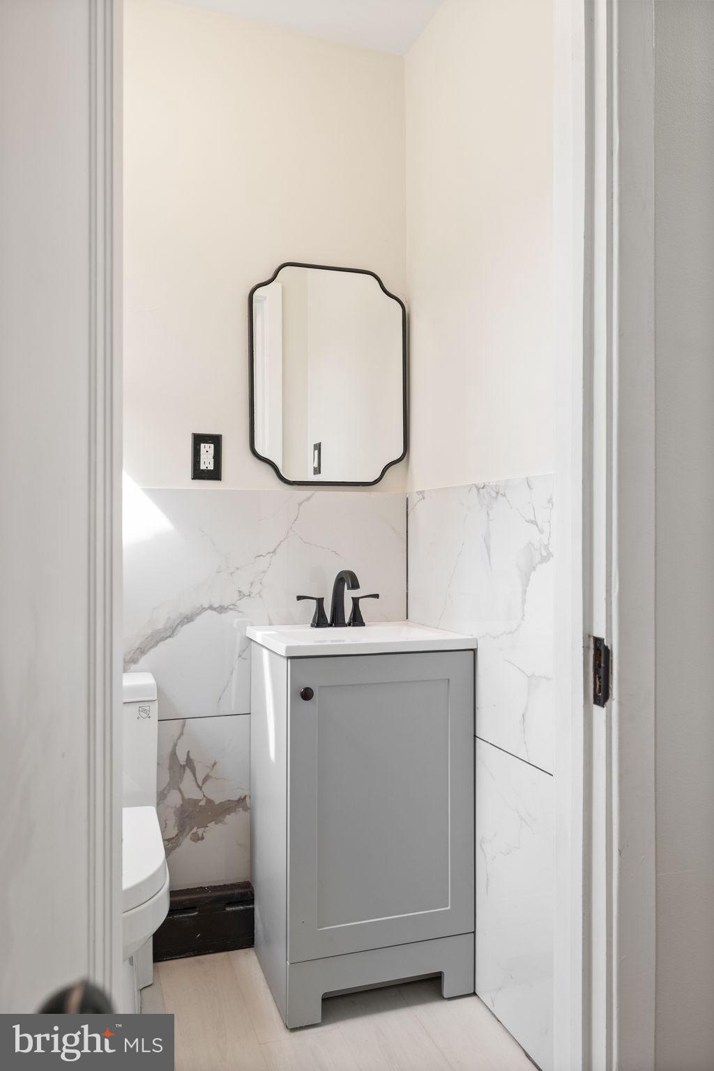 98 Broad Street Selinsgrove, PA 17870 - Photo 32 of 60 half bath