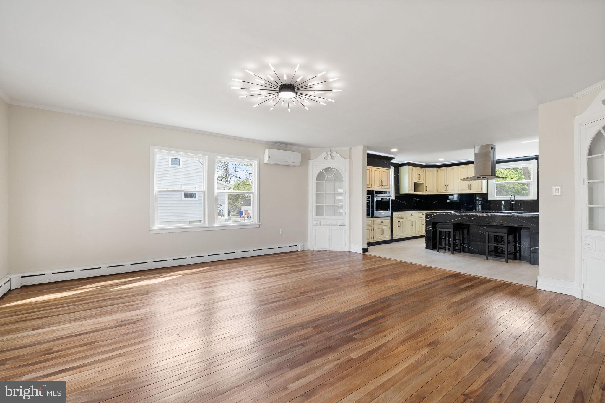 98 Broad Street Selinsgrove, PA 17870 - Photo 39 of 60 dining room