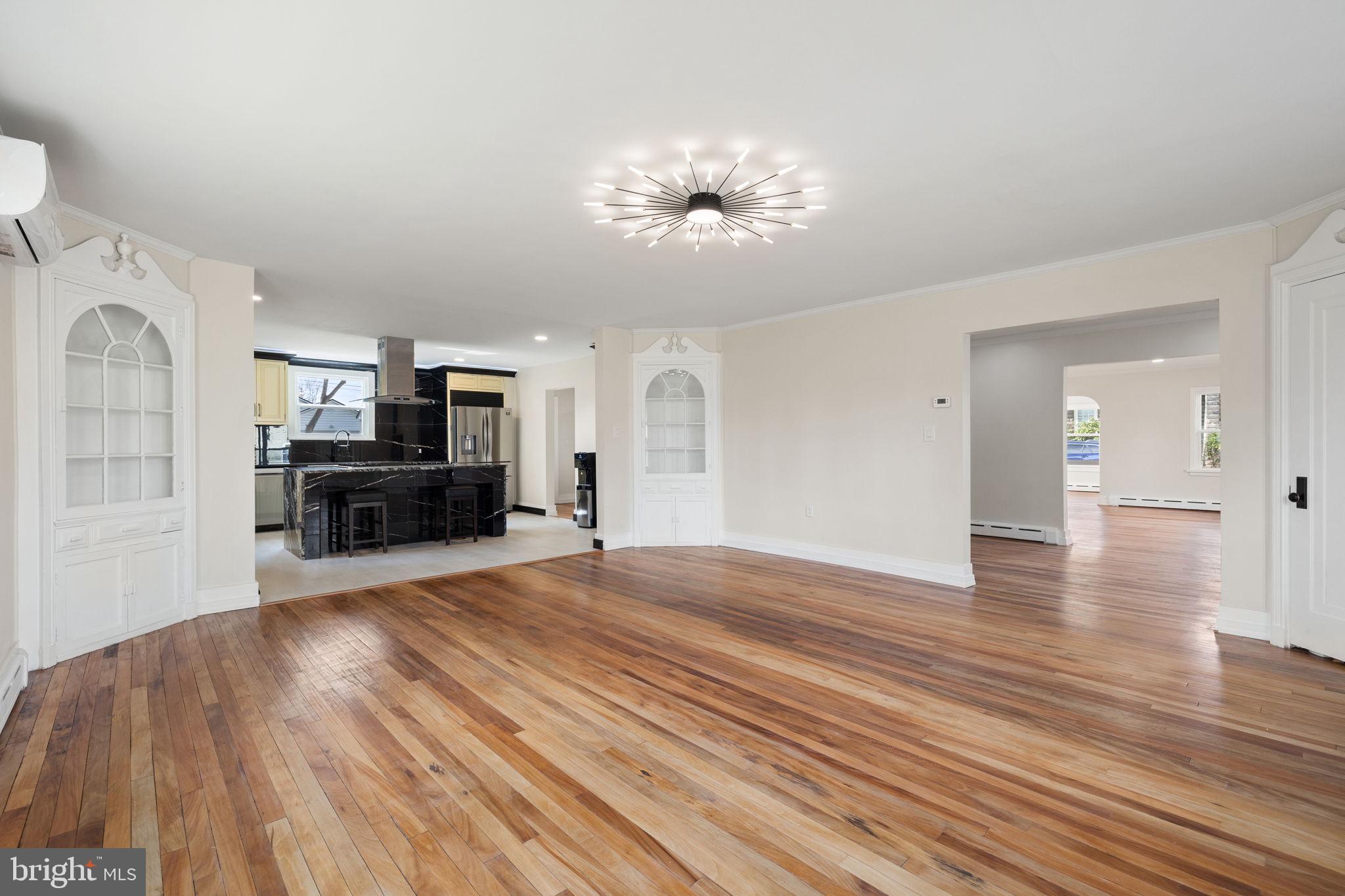 98 Broad Street Selinsgrove, PA 17870 - Photo 40 of 60 dining room