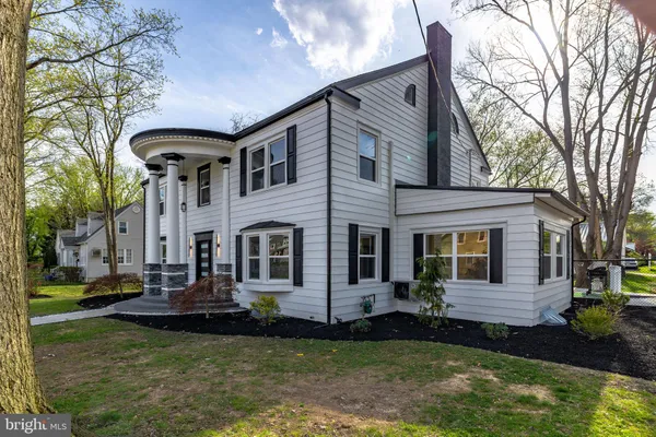 $569,900 | 98 Broad Street, Selinsgrove, PA 17870