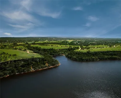 a view of a green field with lots of green space