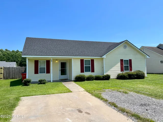 $1,700 | 204 Meadowlark Lane, Elizabeth City, NC 27909
