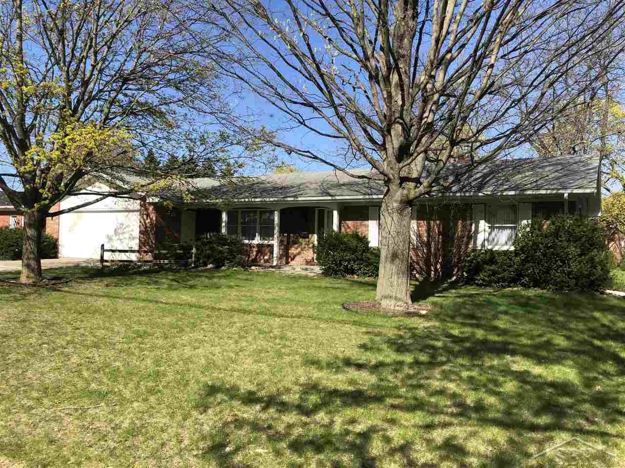 259 Frank Road Frankenmuth, MI 48734 - Photo 2 of 24 31378882-1.JPG
