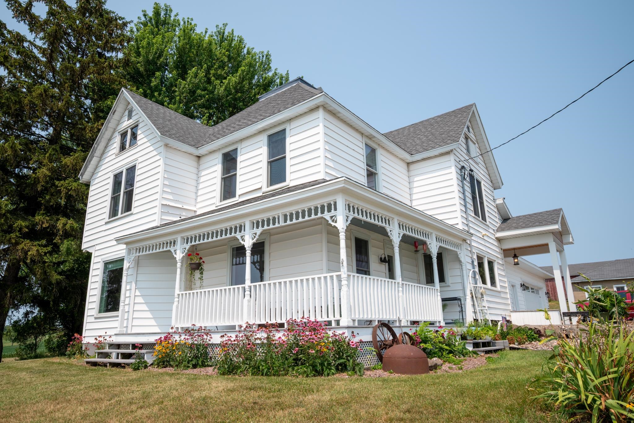 W8818 Meek Road Lodi, WI 53555 - Photo 1 of 90 Gallery Image 1