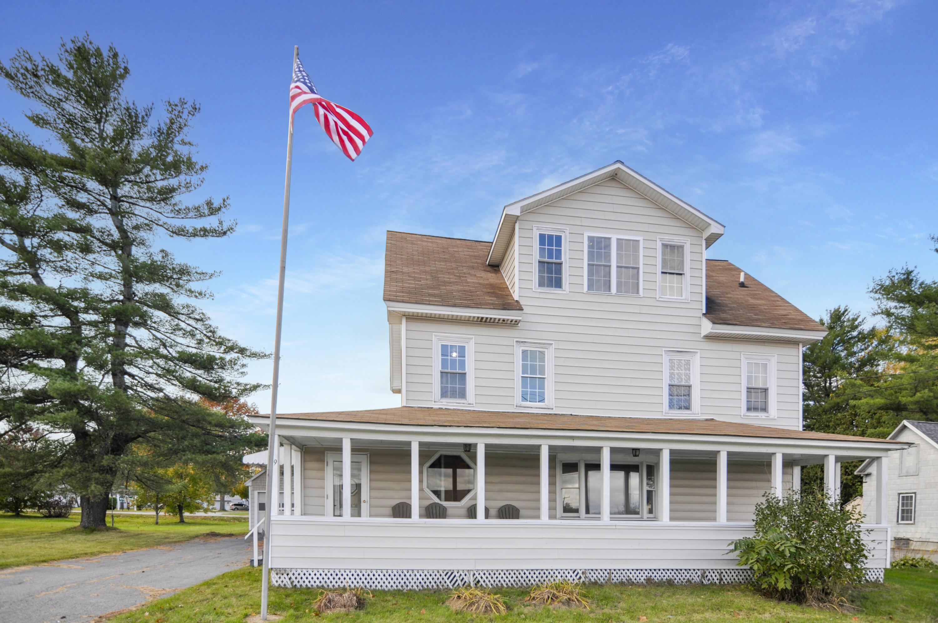 19 Coffin Street Howland, ME 04448 - Photo 2 of 29 _DSC0092