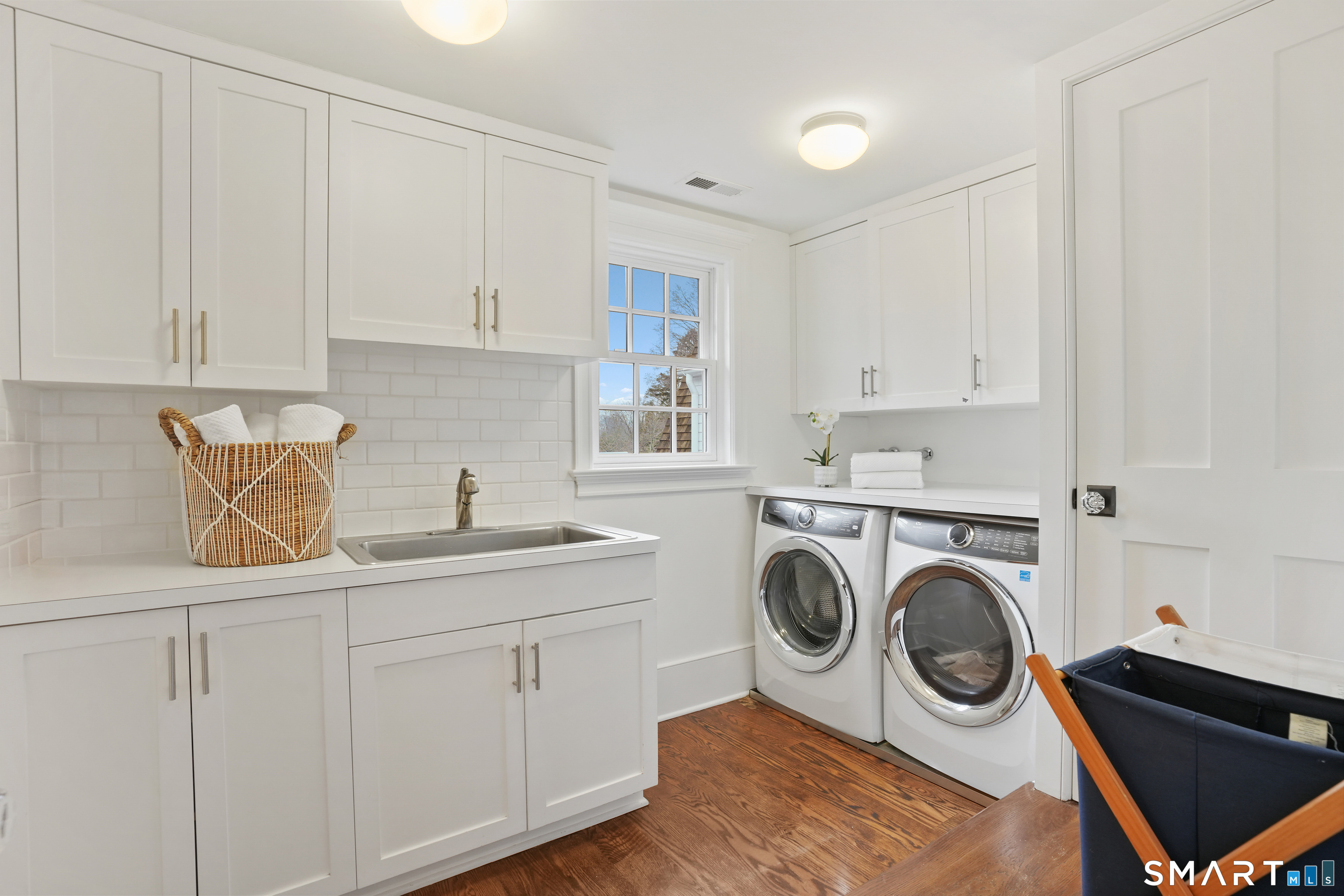 24 Compo Parkway Westport, CT 06880 - Photo 36 of 38