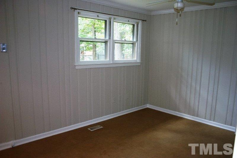424 Ridgefield Road Chapel Hill, NC 27517 - Photo 12 of 19 Gallery Image 12