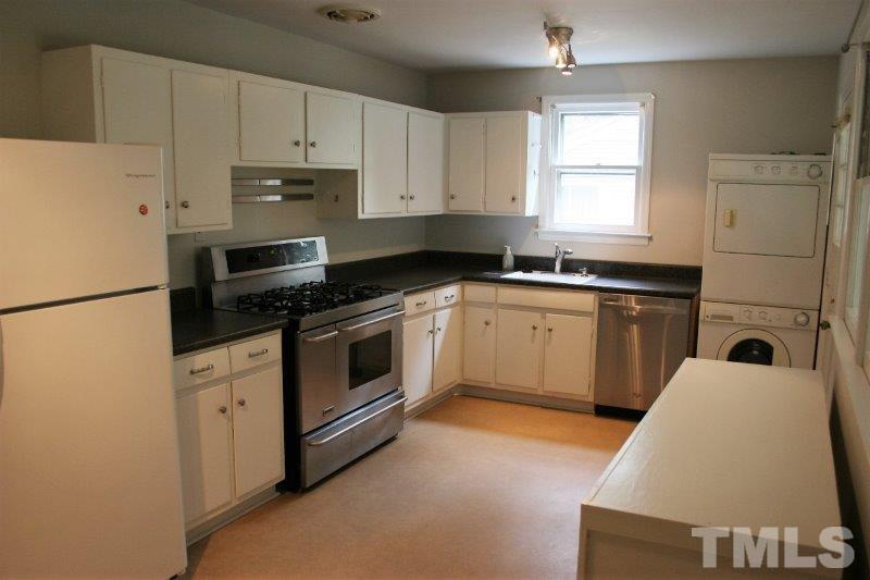424 Ridgefield Road Chapel Hill, NC 27517 - Photo 3 of 19 Gallery Image 3