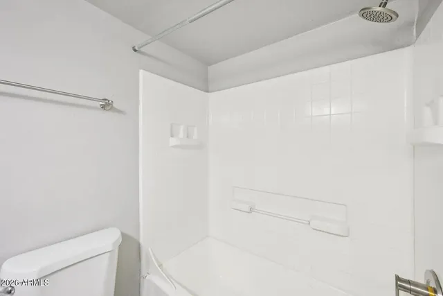 $899 | 2931 North 38th Street, Unit 20, Phoenix, AZ 85018