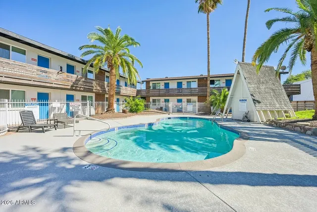 $899 | 2931 North 38th Street, Unit 20, Phoenix, AZ 85018