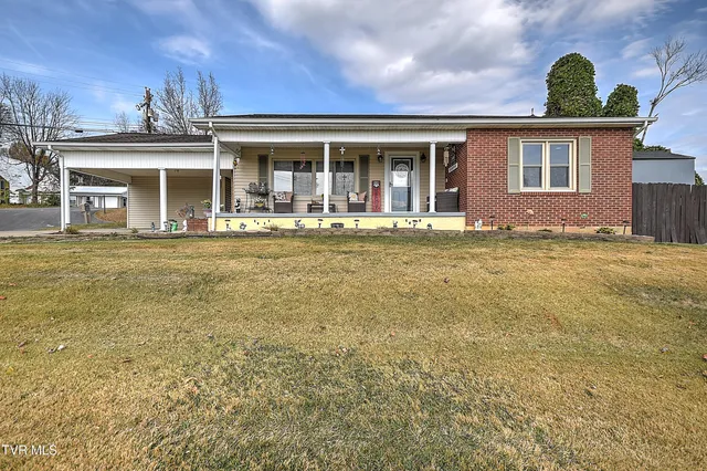 $224,500 | 1801 King College Road, Bristol, TN 37620