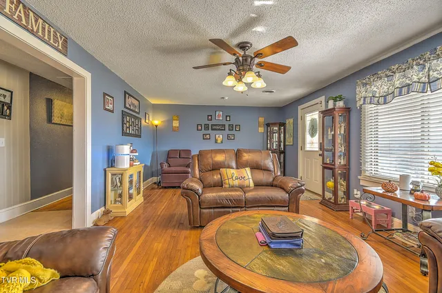 $224,500 | 1801 King College Road, Bristol, TN 37620