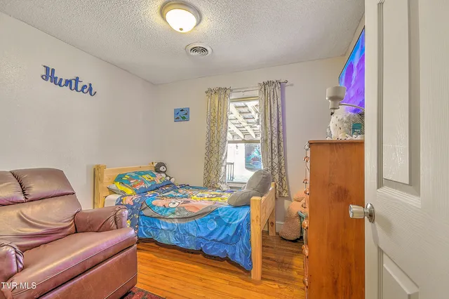 $224,500 | 1801 King College Road, Bristol, TN 37620