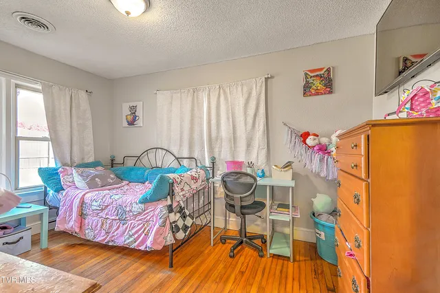 $224,500 | 1801 King College Road, Bristol, TN 37620