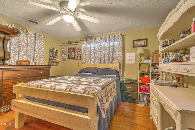 $224,500 | 1801 King College Road, Bristol, TN 37620