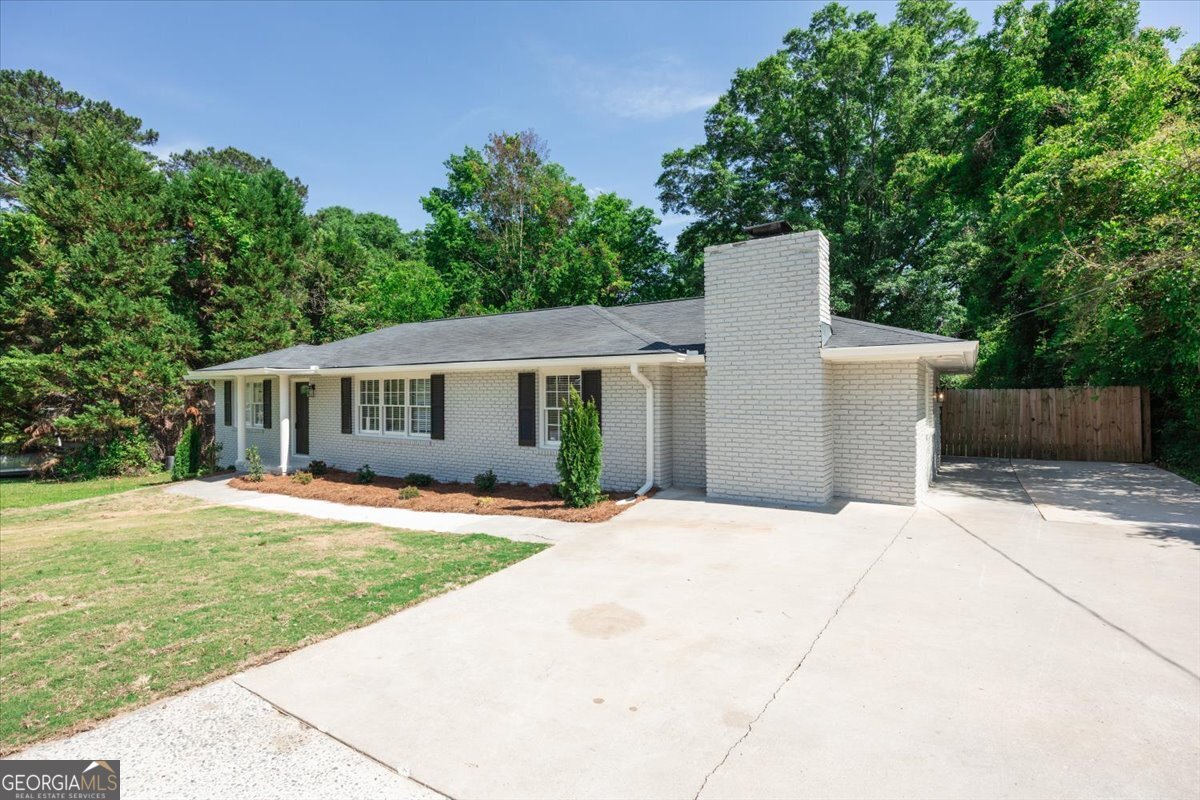 969 Newport Road Macon, GA 31210 - Photo 3 of 33