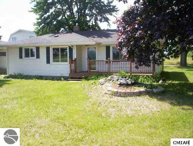 10580 East Monroe Road Merrill, MI 48637 - Photo 9 of 9 1768939-8.JPG
