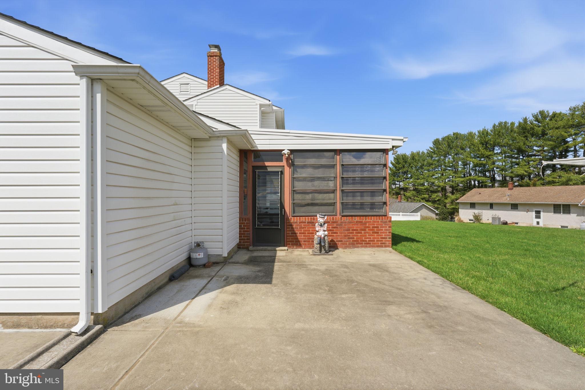 23 Higgins Road Newark, DE 19711 - Photo 14 of 54