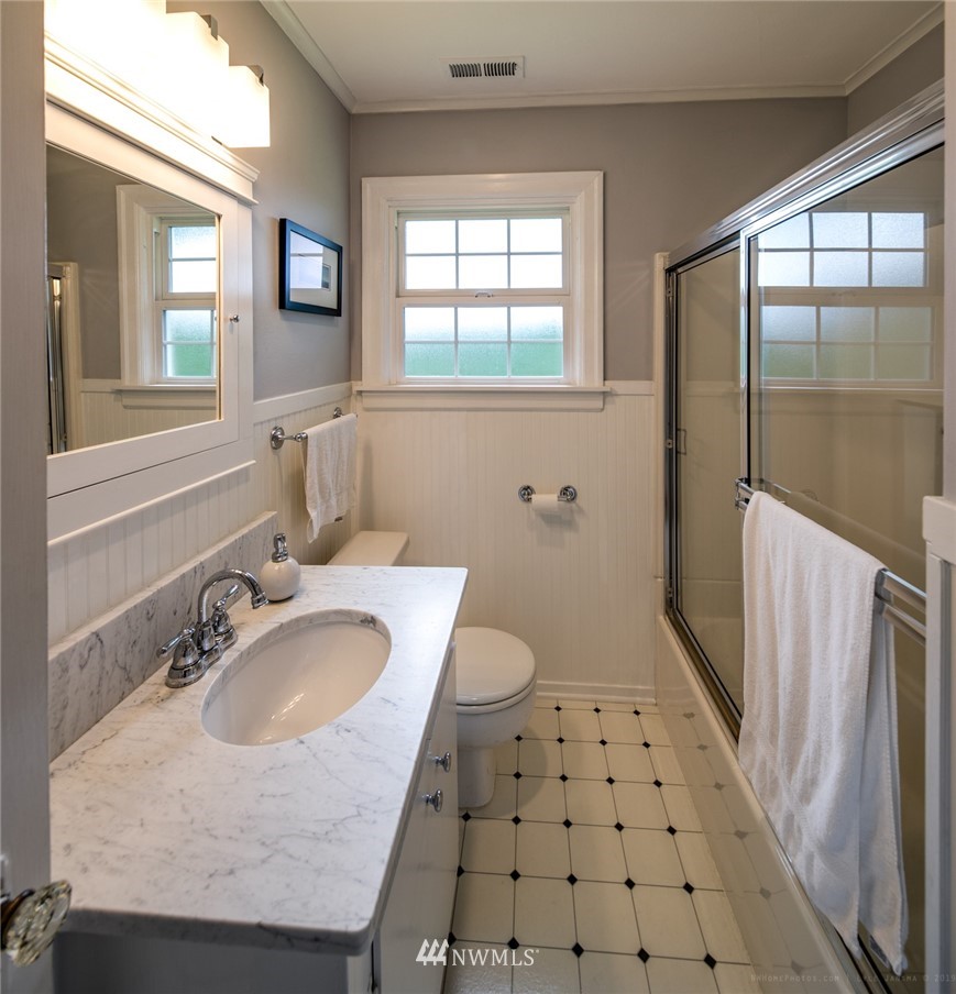 2944 McLeod Road Bellingham, WA 98225 - Photo 13 of 23 Gallery Image 13