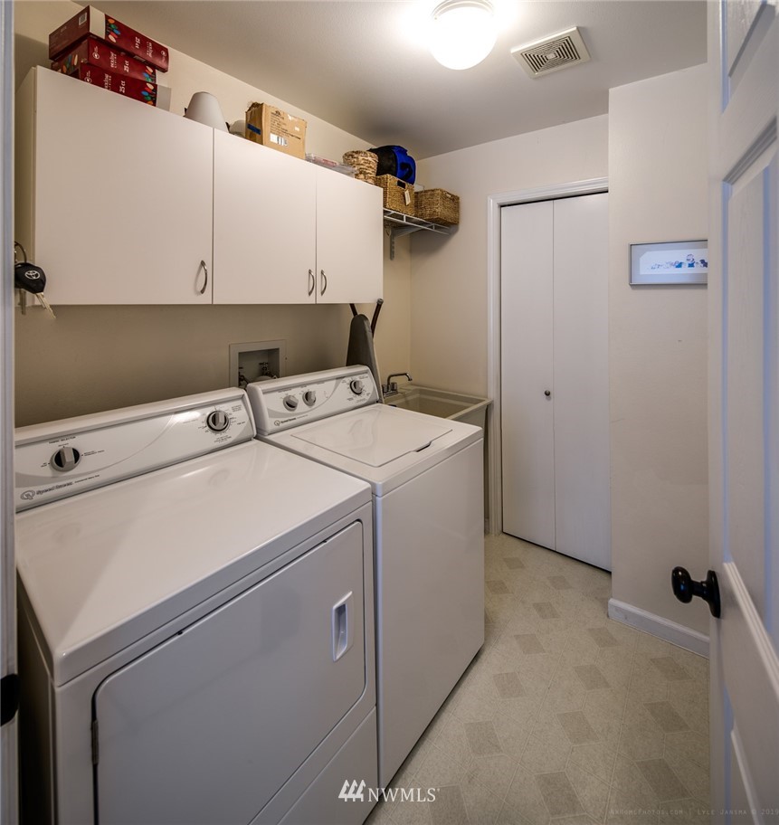 2944 McLeod Road Bellingham, WA 98225 - Photo 18 of 23 Gallery Image 18